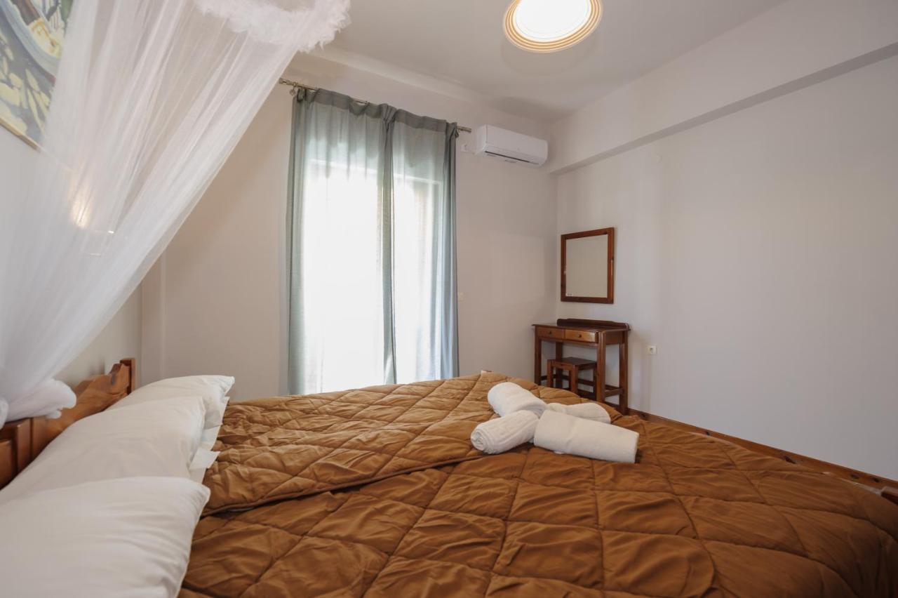 Elias & Vasili House Otel Agios Georgios Pagon Dış mekan fotoğraf